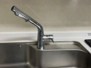 宮城キッチン取付け隊　ワンホールシングル水栓の取替　施工前